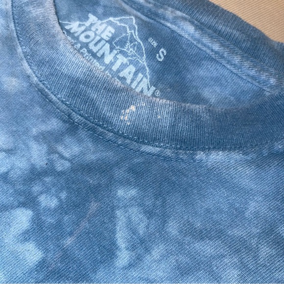 The Mountain Tie Dye Denim look kitten in a pouch Cat shirt size Small - Picture 3 of 6